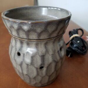 Scentsy Mid-Size Wax Warmer - Chisel